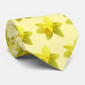 Gelbe düsterne Blüten auf Creme Background Krawatte (Gerollt)