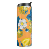 Gelbe Erdbeeren auf Orange Thermosbecher (Nach links gedreht)