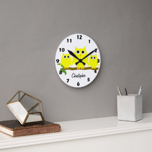 Gelbe Eulen Design Personalisiert Runde Wanduhr