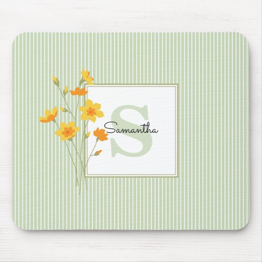 Gelbe Flora und Grünstreifen Mit Monogramm Mousepad (Vorne)