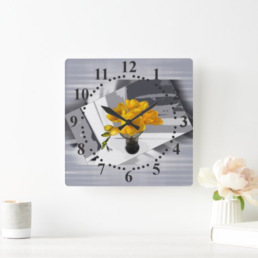 Gelbe Freesie Quadratische Wanduhr (Zuhause)