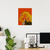 Gelbe gestrichene Blumen auf Orange Poster (Heimbüro)