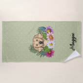 Gelbe goldene Retriever farbige Blume und Name Strandtuch (Vorderseite)