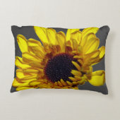 Gelbe graue Blütengoldene Blume Abstrakt Dekokissen (Rückseite)