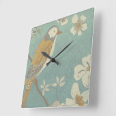 Gelbe, graue und beige Vögel auf einem Zweig Quadratische Wanduhr (Winkel)