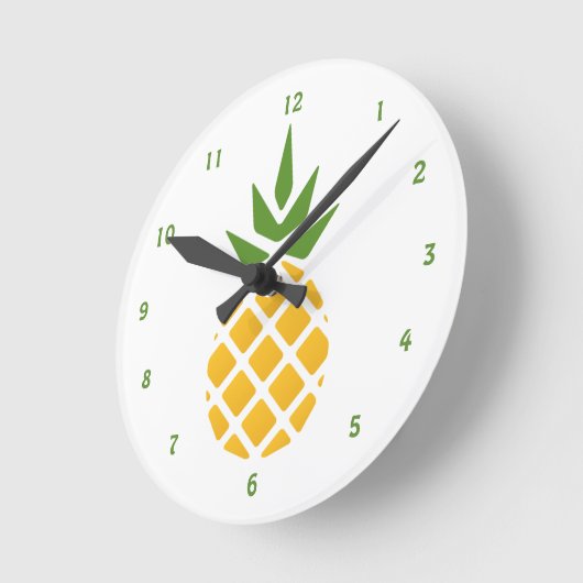 Gelbe Hawaiine Ananas Runde Wanduhr (Winkel)