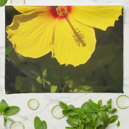 Gelbe Hibiskus Blume Handtuch (Gefaltet)