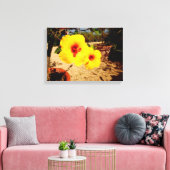 Gelbe Hibiskus Leinwand (Insitu (Wohnzimmer))