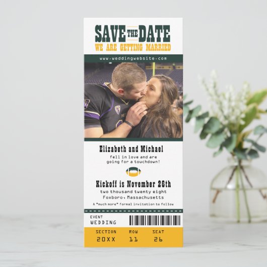 Gelbe Hochzeit retten Datum Fußball Ticket Save The Date (Stehend Vorderseite)