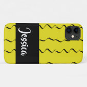 Gelbe individuelle Name-Wavy-Linien Case-Mate iPhone Hülle (Rückseite (Horizontal))