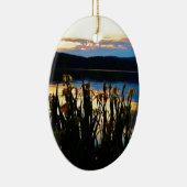 Gelbe Iris am Ufer des Arrowhad-Sees Keramikornament (Rechts)