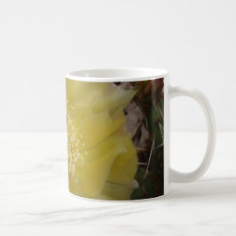 Gelbe Kakteen im Blut Kaffeetasse