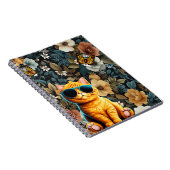 Gelbe Katze und Schmetterlinge im Blumenhintergrun Notizblock (Rechte Seite)