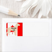 Gelbe Labrador Retriever Name silo Canadian-Flag. (Insitu)
