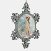 Gelbe Labrador Schneeflocken Zinn-Ornament (Links)