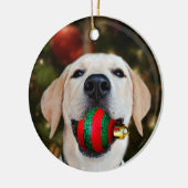 Gelbe Labrador Weihnachtsball Keramikornament (Links)