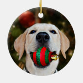 Gelbe Labrador Weihnachtsball Keramikornament (Hinten)