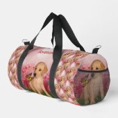 Gelbe Labrador Welpe Butterfly Tier Personalisiert Duffle Bag (Rechte Ecke)