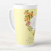 Gelbe Latte Tasse aus der Rose-Multiband-Chic-Gelb (Linke Ecke)