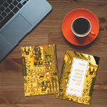 Gelbe Leiterplatte, elektronische Teile bedruckte  Dankeskarte<br><div class="desc">Detaillierte Fotografie eines PC-Boards,  perfekt für elektronische Enthusiasten. Hauptfarbe der gedruckten Schaltung: gelb orange...  Osterei : eine niedliche,  kleine Herzform im Kreislauf.</div>