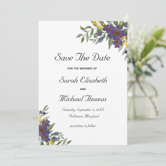Gelbe Lila Blumenhochzeit Speichern Sie die Datums Save The Date (Stehend Vorderseite)