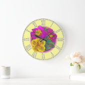 Gelbe lila feine botanische Wanduhr des Primula (Zuhause)