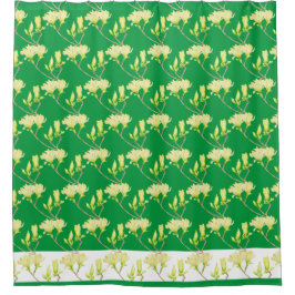 Gelbe Magnolien auf einem Duschvorhang