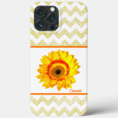Gelbe Margerite mit Chevron-Muster Case-Mate iPhone Hülle (Rückseite)