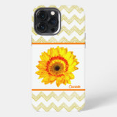 Gelbe Margerite mit Chevron-Muster iPhone Hülle (Rückseite)