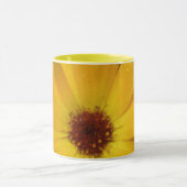 Gelbe Marigold Macro-Tasse Tasse (Zentrum)
