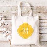 Gelbe Monogramm-Blumengebläse Tragetasche<br><div class="desc">Niedlich trendige mit Monogramm Hochzeitsfeier Tote Taschen personalisiert mit einer benutzerdefinierten Monogramm-Initial,  Blume Mädchen Text oder fügen Sie einen Namen oder andere Nachricht. Klicken Sie auf Anpassen,  um Schriftart und Farben zu ändern,  um ein einzigartiges Geschenk für Ihre Brautmädchen und Hochzeitsfeier zu schaffen!</div>