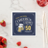 Gelbe Navy-Cheers und Biere jeden Alters Geburtsta Serviette (Beispiel)