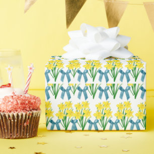 Gelbe Osterglocken und blaue Schleifen / Florales  Geschenkpapier