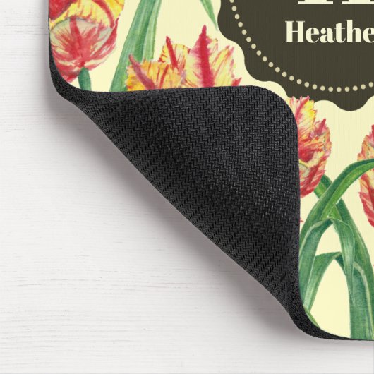 Gelbe Papageientuppe Floral Monogramm Mousepad (Ecke)