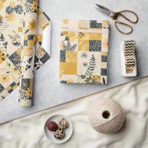 Gelbe Patchwork-Quilt-Gingham-Cottagecore-Blumen Geschenkpapier