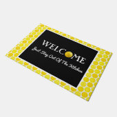 Gelbe Pickleball Balls, Bleibe aus der Küche Fußmatte (Schrägansicht)