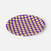 Gelbe Polka Punkte mit Lila Hintergrund STaylor Pappteller (Schrägansicht)