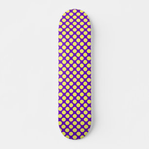 Gelbe Polka Punkte mit Lila Hintergrund STaylor Skateboard