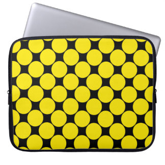 Gelbe radioaktive Polka-Punkte 4. Laptopschutzhülle