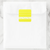 Gelbe Raute Gitter mit Monogramm Quadratischer Aufkleber (Tasche)
