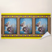 Gelbe Retro-Folie Strip Foto Badetuch (Vorderseite)