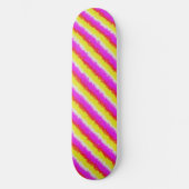 Gelbe Rosa Artdeco Regenbogen Streifen Skateboard (Vorderseite)