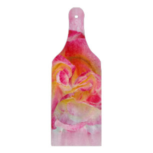 gelbe rosa Rose Schneidebrett