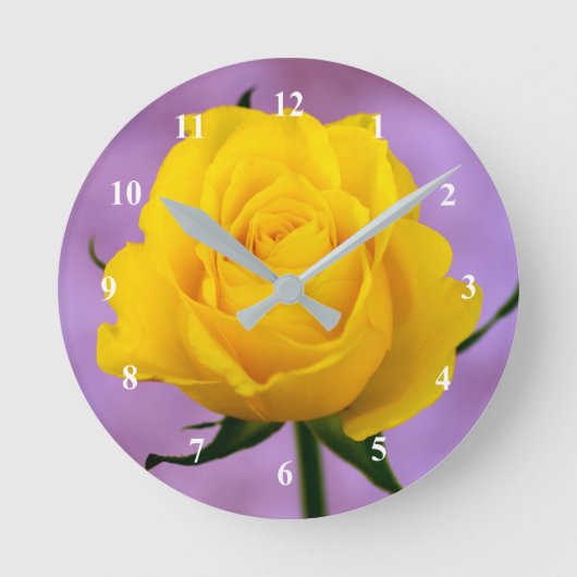 Gelbe Rose Akrylwange Runde Wanduhr (Vorderseite)