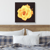 Gelbe Rose auf Matte Black Leinwanddruck (Insitu (Schlafzimmer))