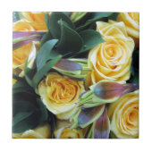 Gelbe Rose Buds Fliese (Vorderseite)