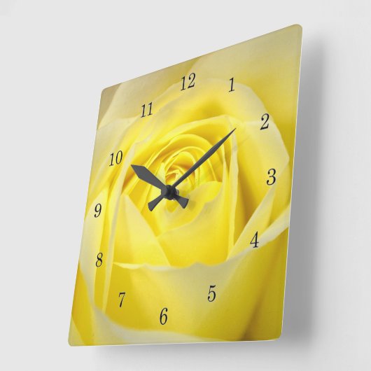 Gelbe Rose Quadratische Wanduhr (Winkel)