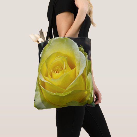 Gelbe Rose Tasche (Von Nahem)