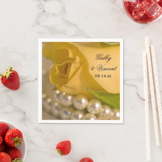 Gelbe Rose und weiße Perlen Hochzeit Serviette (Beispiel)