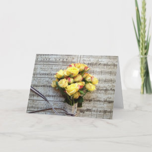 Gelbe Rosen bei alter Musik Valentine Feiertagskarte